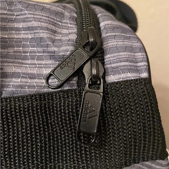 NWOT Adidas Slate Blue Gray Sport Fitness Gym Tote Duffle Bag beach bag - Picture 4 of 7